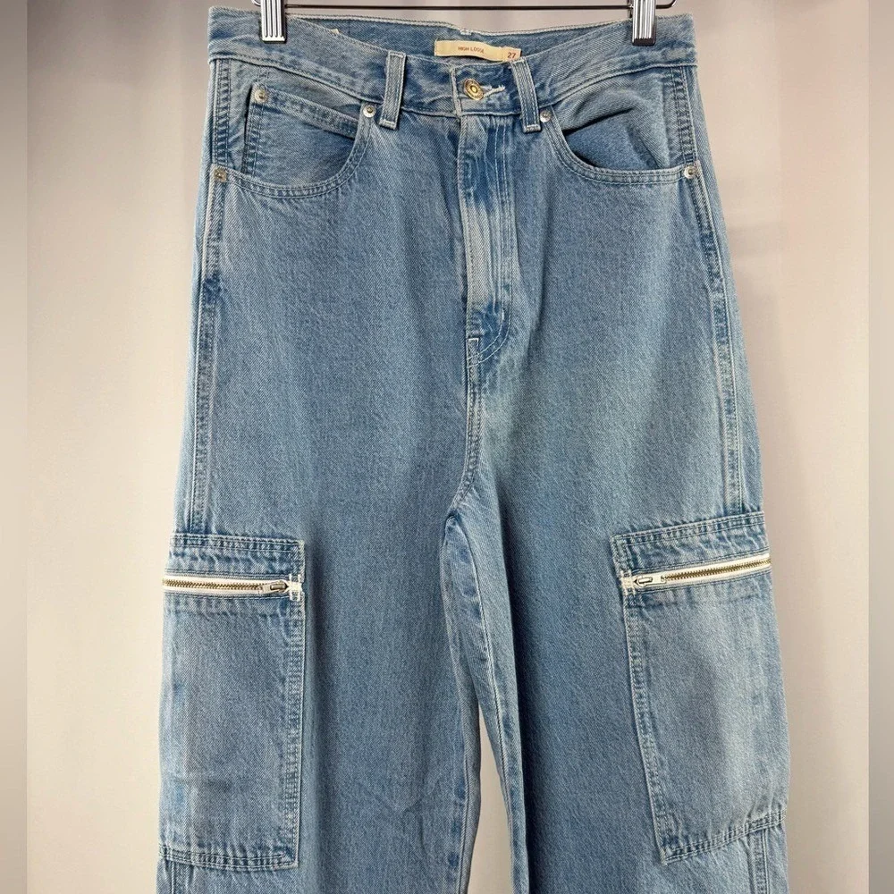Levi's Utility‎ High Loose Cargo Jeans in Blue Size 27